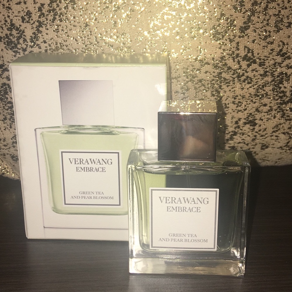 Vera Wang Embrace Perfume